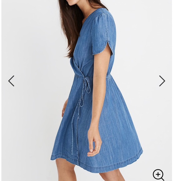 ❗️SOLD❗️ indigo dyed denim chambray wrap dress🌻 - Picture 2 of 9